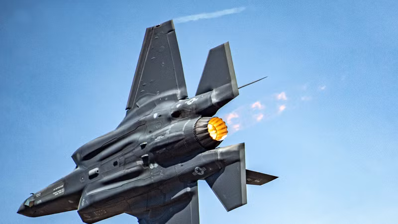 F-35 chật vật trên con đường thống trị bầu trời, hiệu quả tác chiến bỏ ngõ