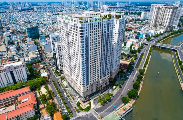 Chuyên gia cho rằng, nếu áp dụng đề xuất của Bộ Tài chính vào thời điểm này là còn quá sớm. Ảnh: Duy Anh.